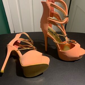 Alba Strappy Peach Heels